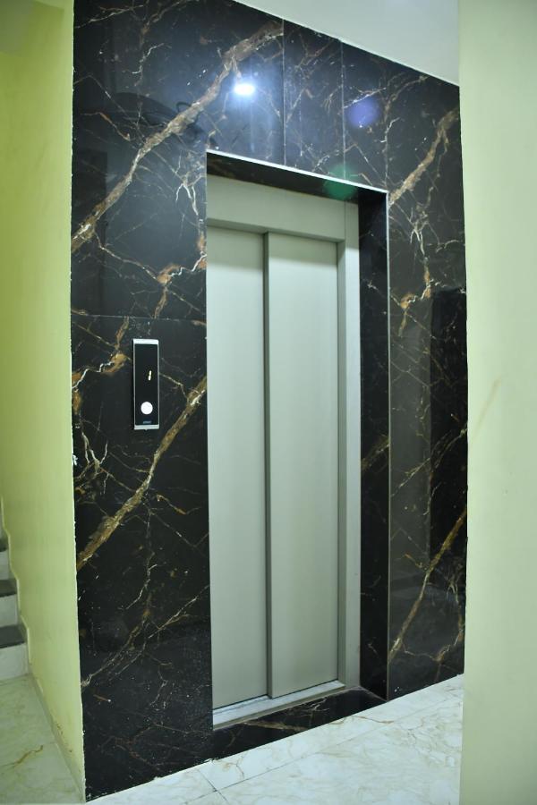Hotel Kalika Residency Akalkot Extérieur photo