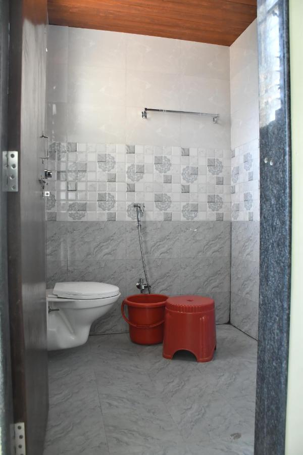 Hotel Kalika Residency Akalkot Extérieur photo